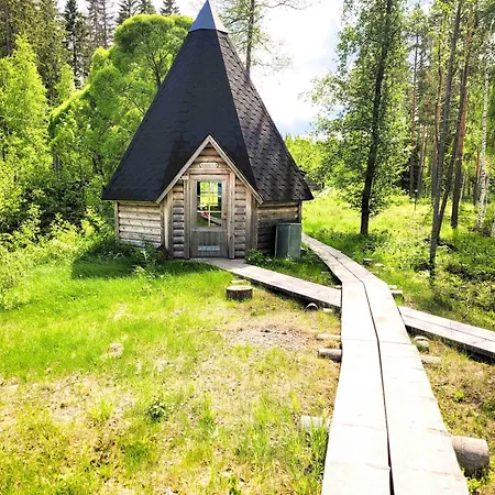 Lastun Paikat Paeaetalo Apartment *